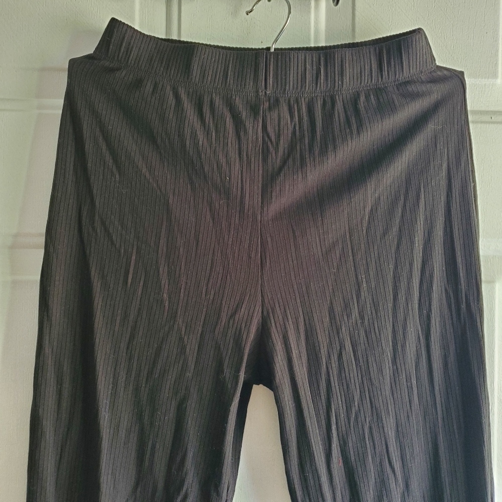 Reformation Black Long Sleeve Crop Top - Picture 16 of 16